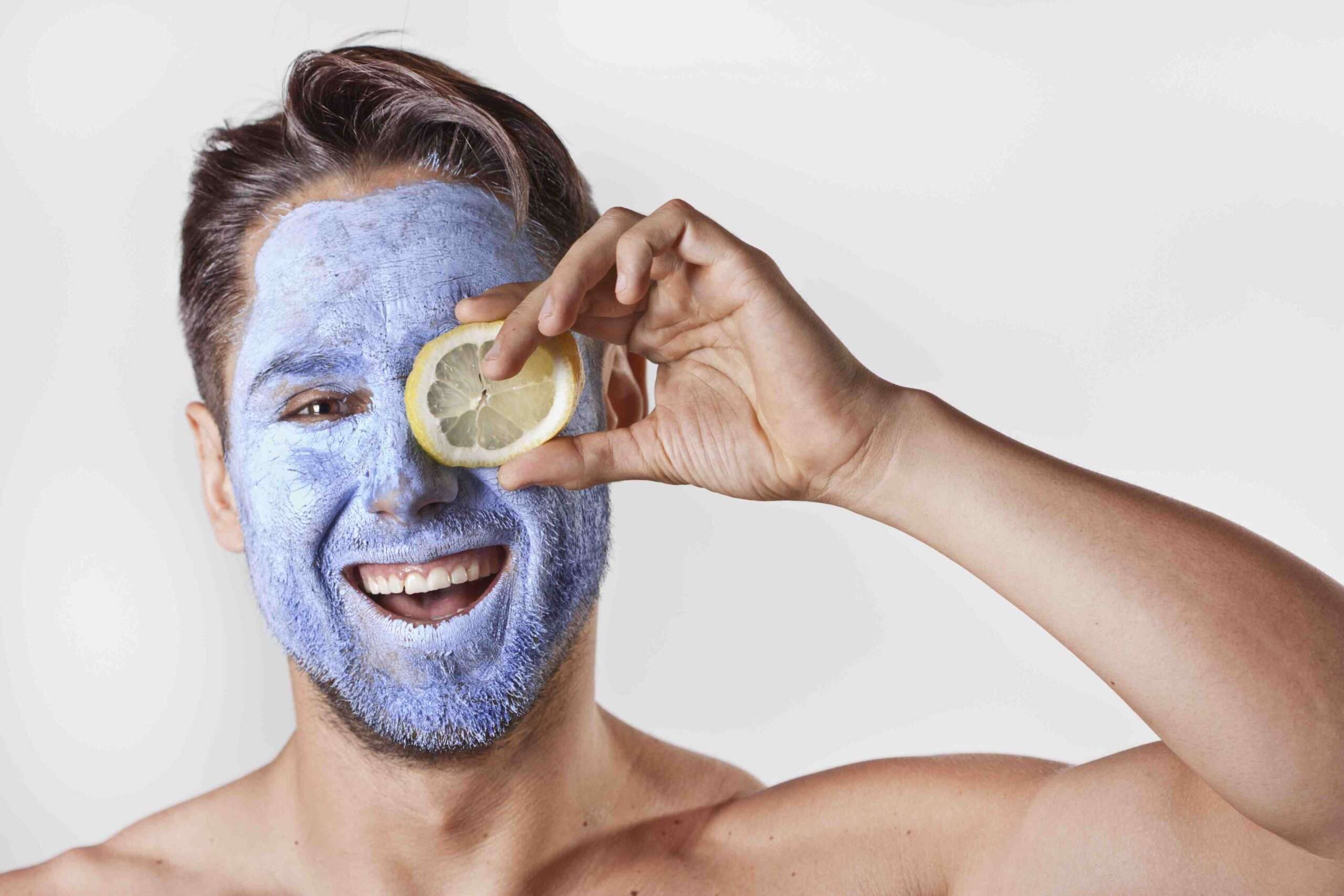 Какие услуги по уходу за кожей лица предлагают барбершопы? Эффективные ли они?