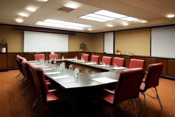 На что обратить внимание при выборе конференц-зала