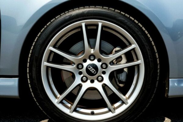 Особенности выездного шиномонтажа